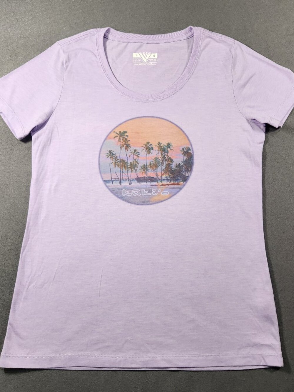 KuKi'o Golf and Beach Club,Hawaii, Lavendar Women's Medium Tshirt
